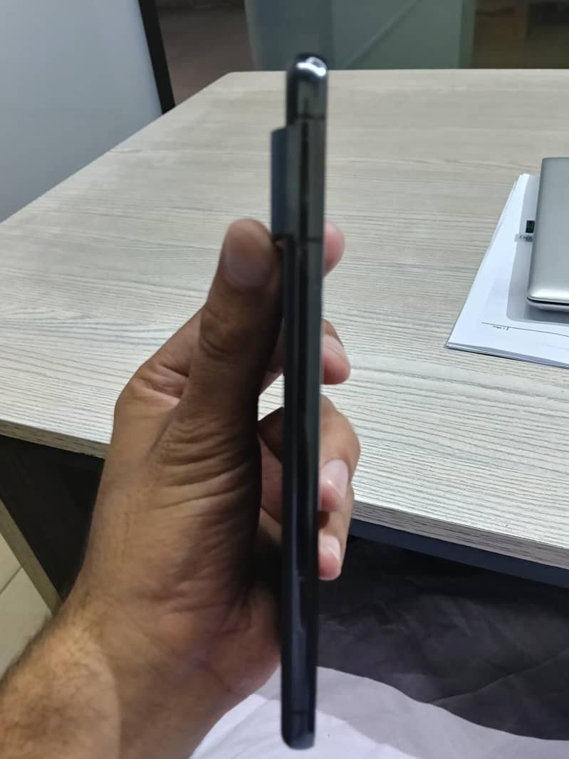 Google Pixel 8 Pro 4