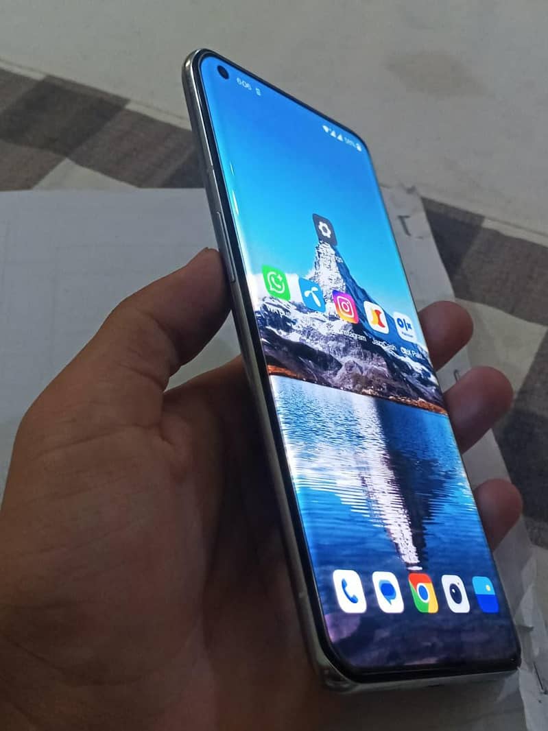 One Plus 9 Pro 0