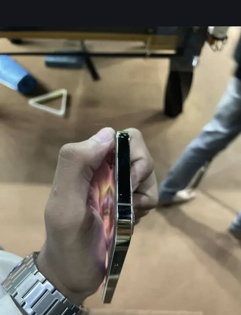 Apple iPhone 12 Pro 8