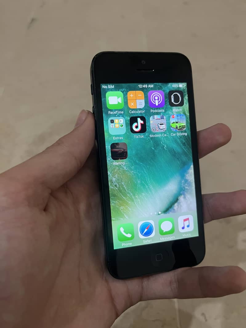 Apple iPhone 5 2