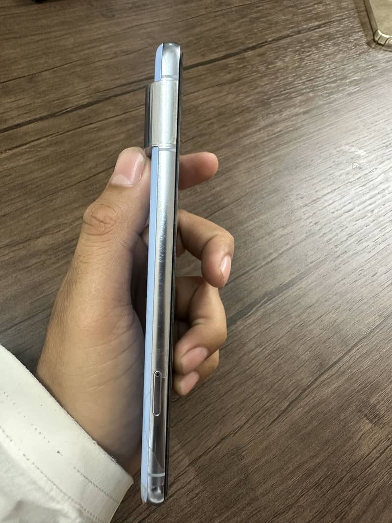 Google Pixel 8 Pro 3