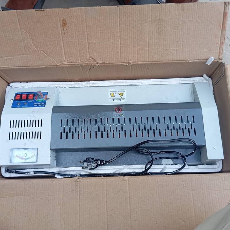 Desktop laminator machine 0