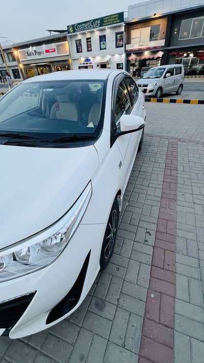 Toyota Yaris 2021