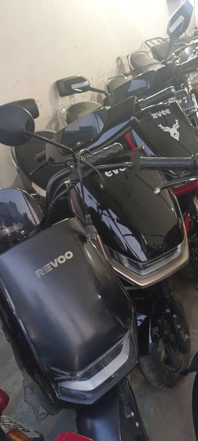 uses scooty for sell ((evee evein ravoo Aima))