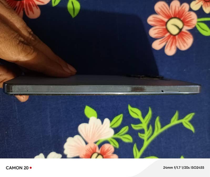 Tecno CAMON 20 7