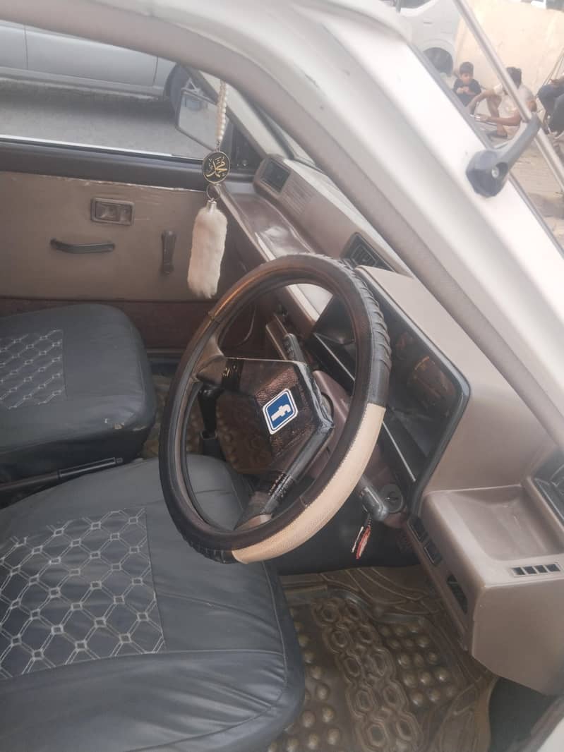 Charade 1986 model 4