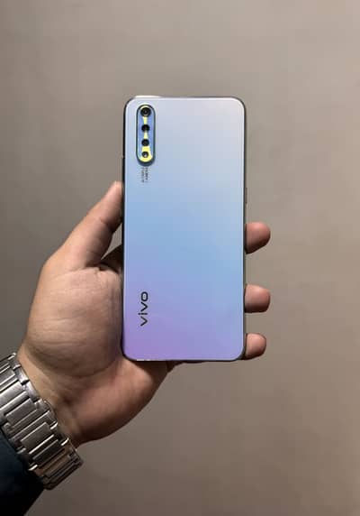 Vivo S1