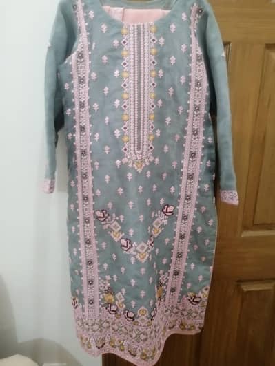 organza new untouch stitch suit