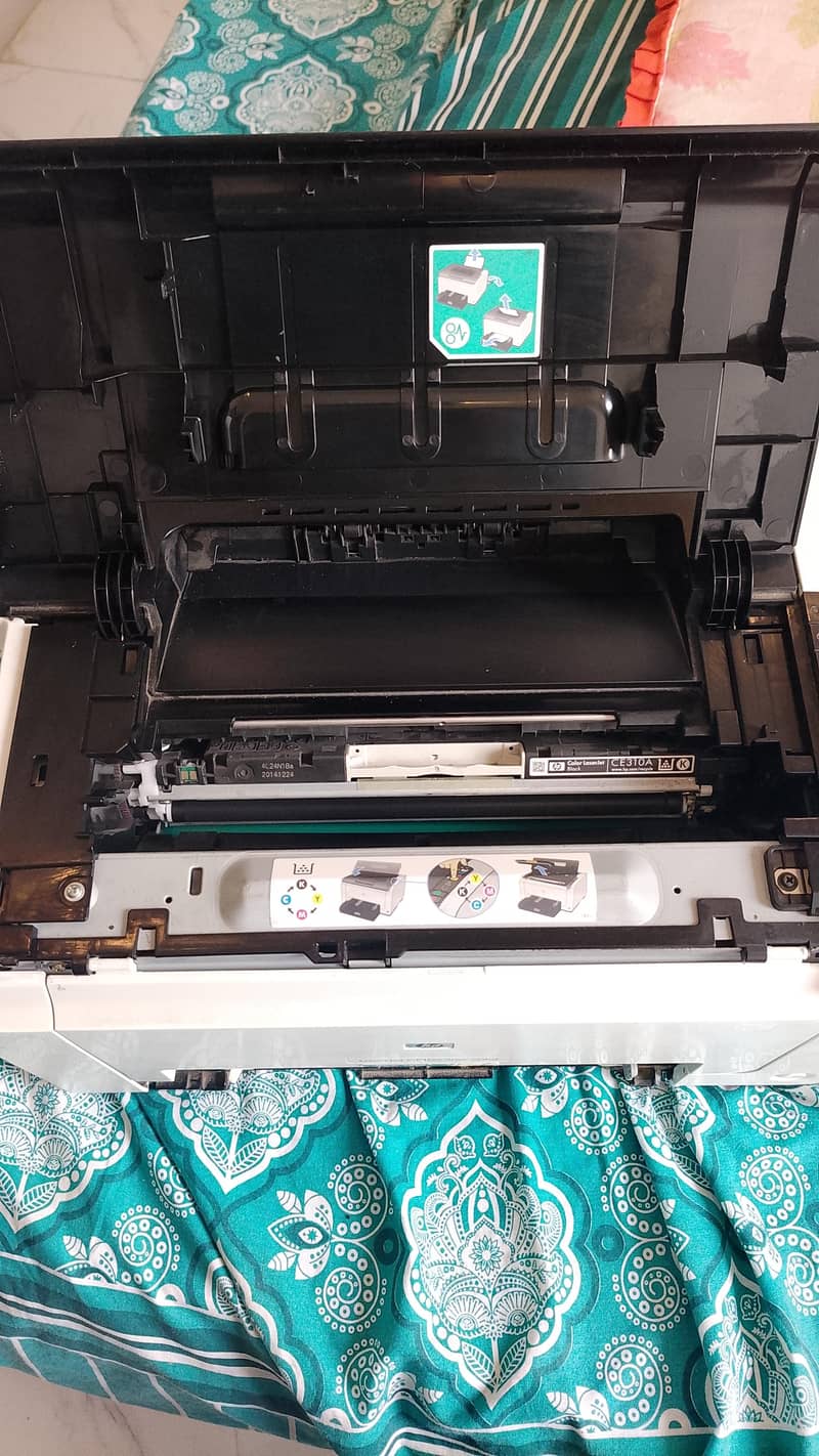 HP laserJet Printer 1