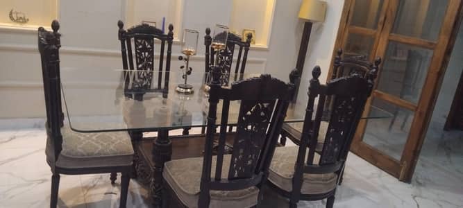 7 seater chinioti  dinning table full carved