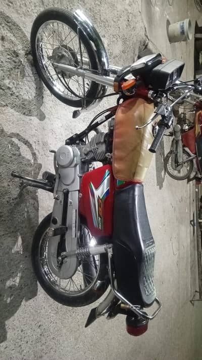 CG 125