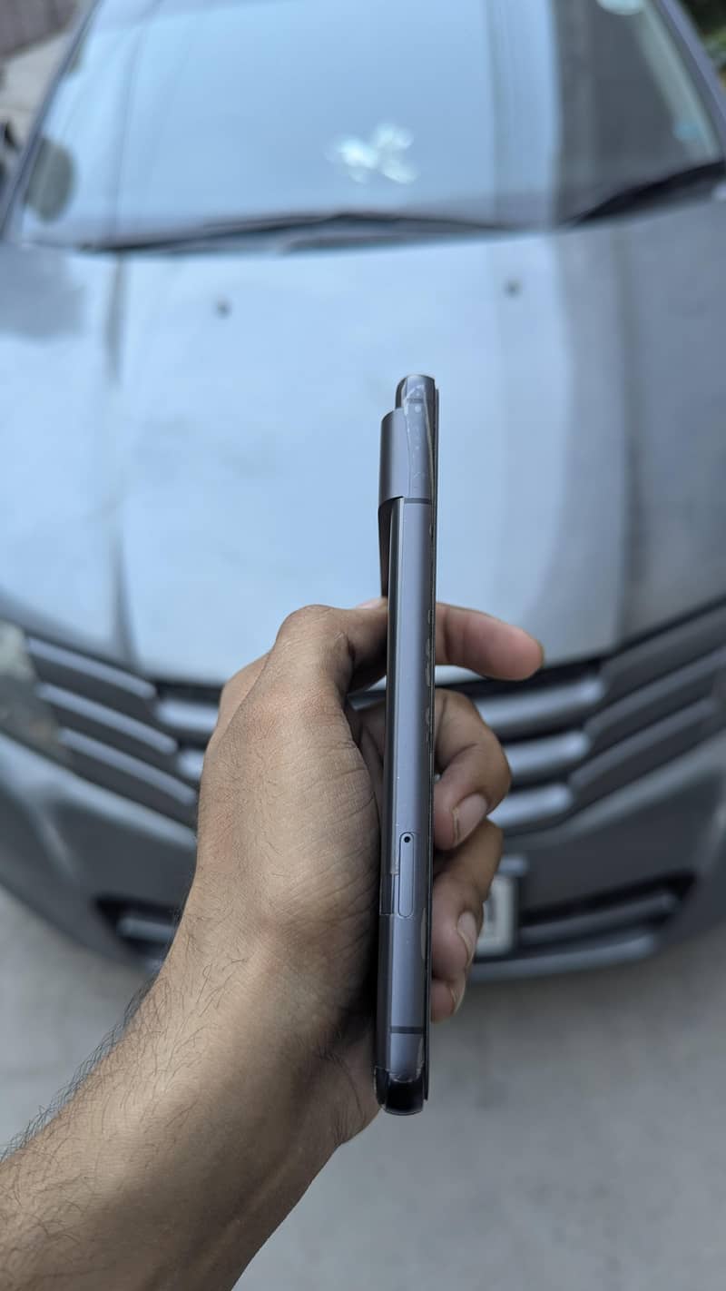 Google Pixel 8 2