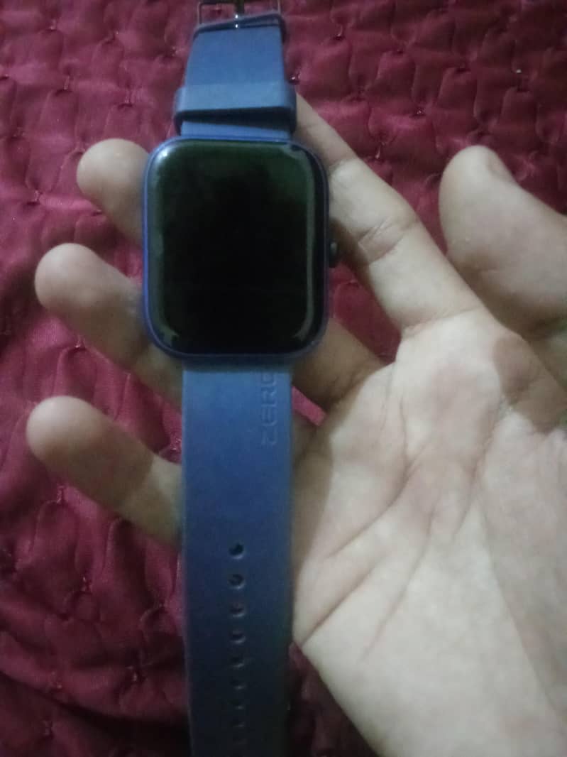 Smart watch 0