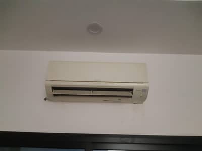 Mitsubishi 1.5 ton inverter