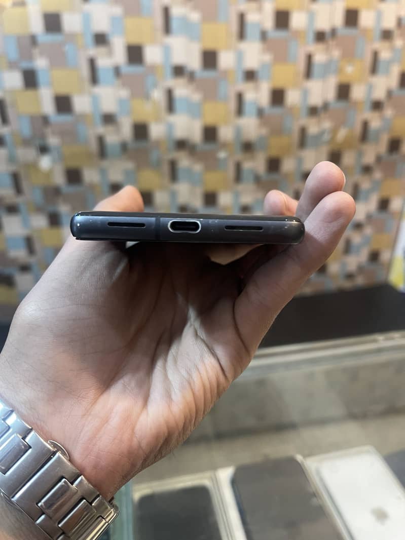 Google Pixel 7 3