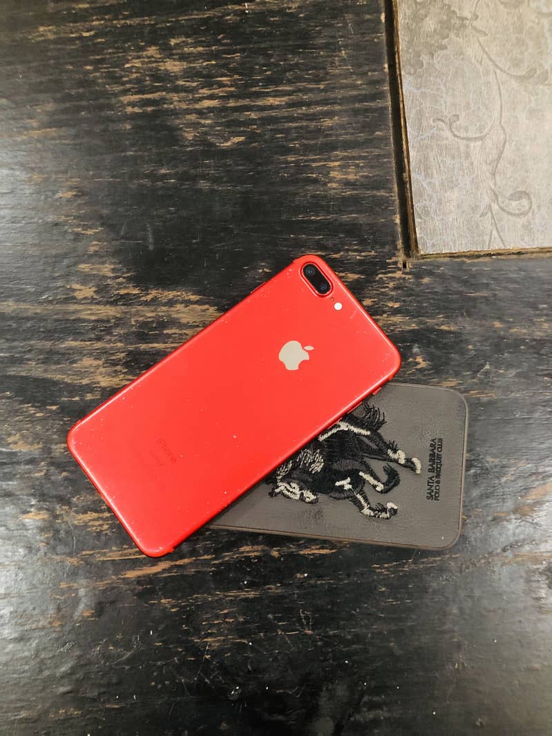 Apple iPhone 7 Plus 1