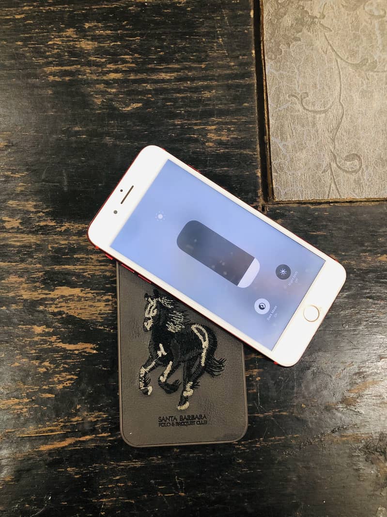 Apple iPhone 7 Plus 3