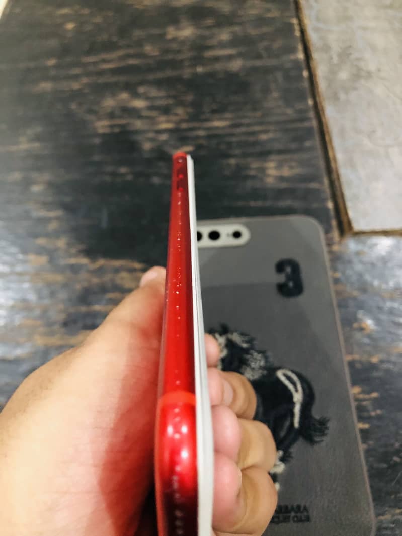 Apple iPhone 7 Plus 12