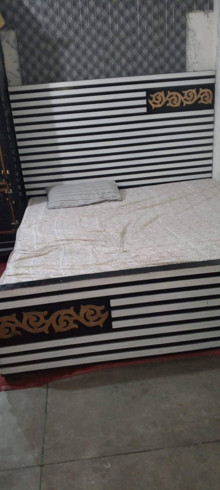 only bed 1