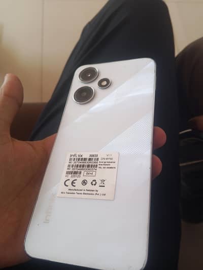 Infinix Hot 30 Play