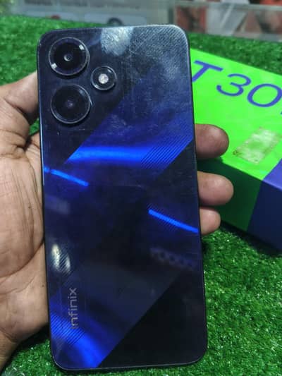 Infinix Hot 30 Play