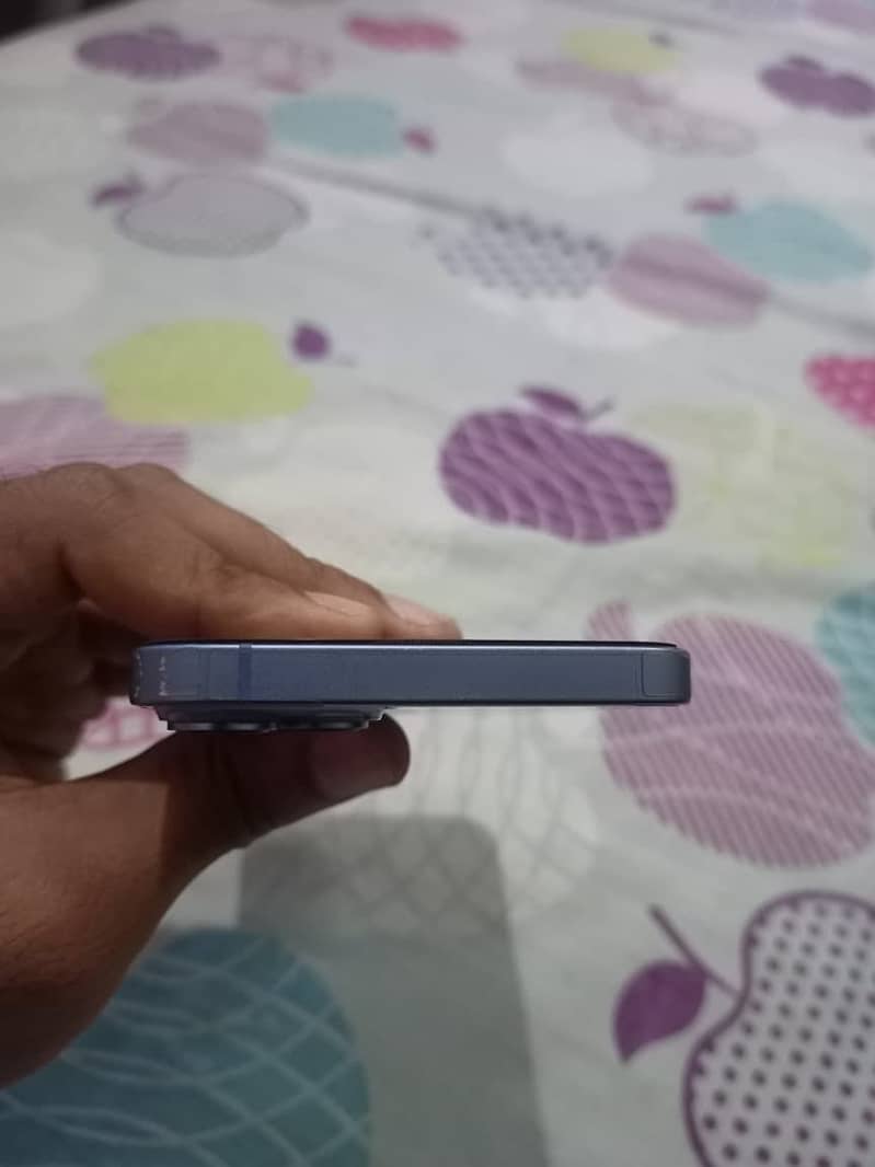 Apple iPhone 14 Plus 4