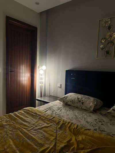 Family and couples friendly 1 bed apartment available book now 03001893480