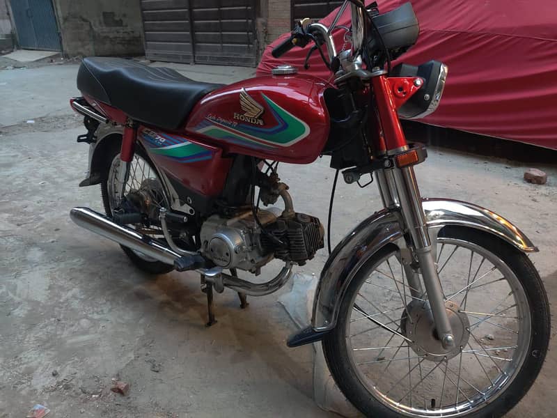 2017 CD70 12