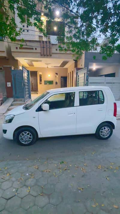Suzuki Wagon R 2022