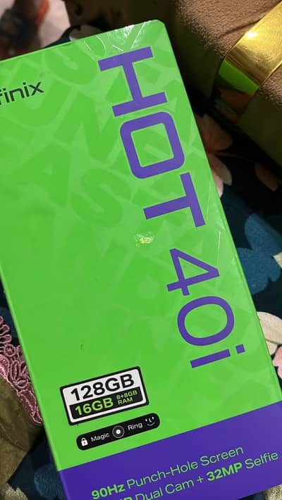 Infinix Hot 40i (8+8gb+expandable 8gb) (128GB)
