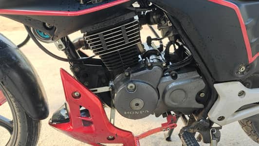 Honda CB 150F