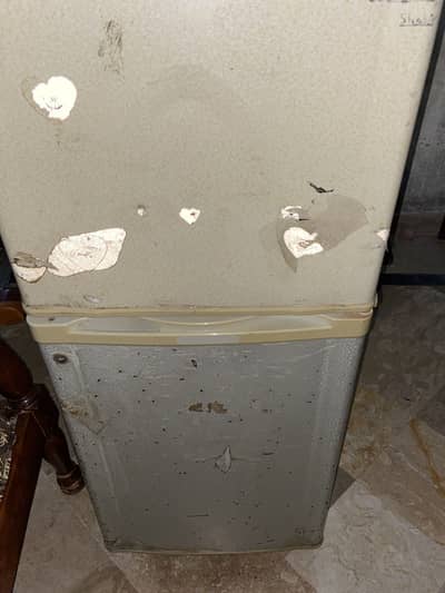 Dawlance refrigertator