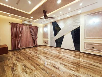 1 KANLA BEAUTIFUL HOUSE AVAILABLE FOR SALE IN A VERY HOT LOCATION IN FAZAIA HOUSING SCHEME PHASE 1 BLOCK B