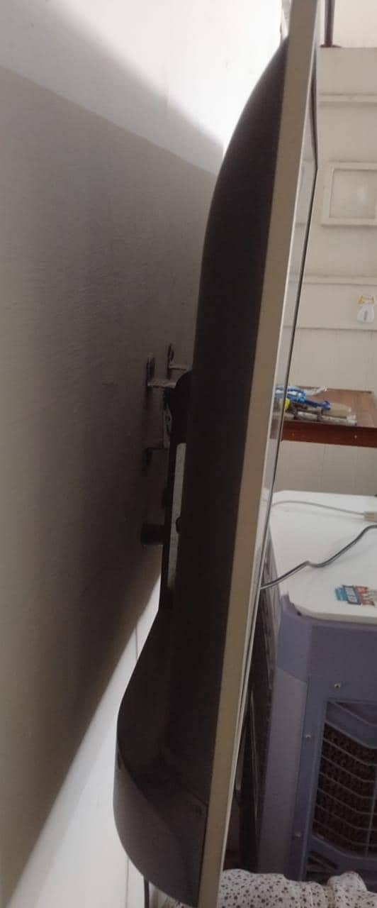 Led Tv 1