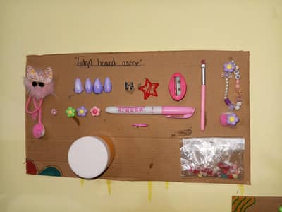 fidget board for playing obviously