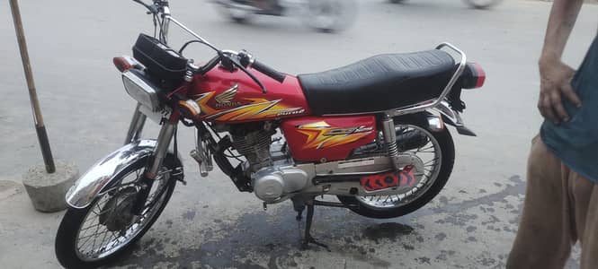 Honda 125 for sale urgent sale 03216059560