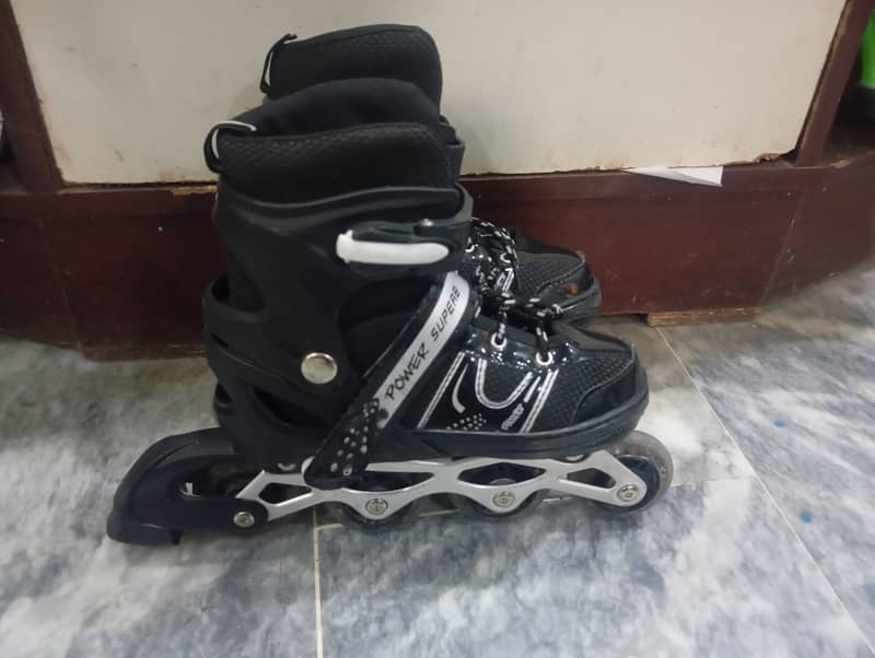 Skating shoes 1