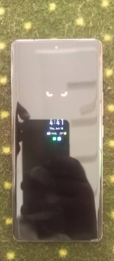 Infinix zero 40 5G 8+8 256 for sale