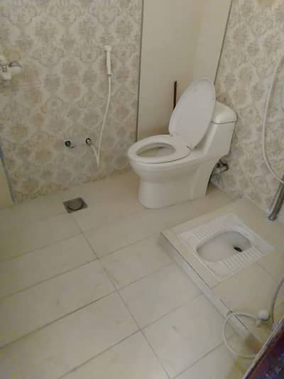 VIP beautiful 12 Marla portion is available for rent in sabzazar Lahore