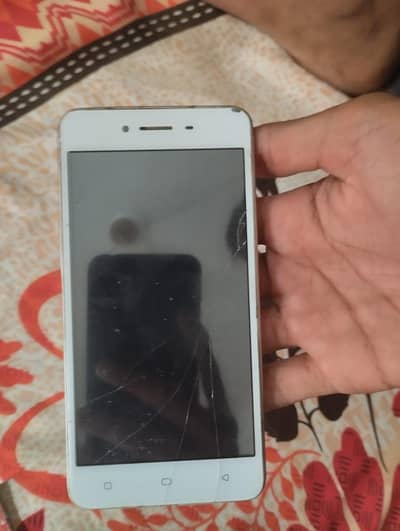 OPPO A37