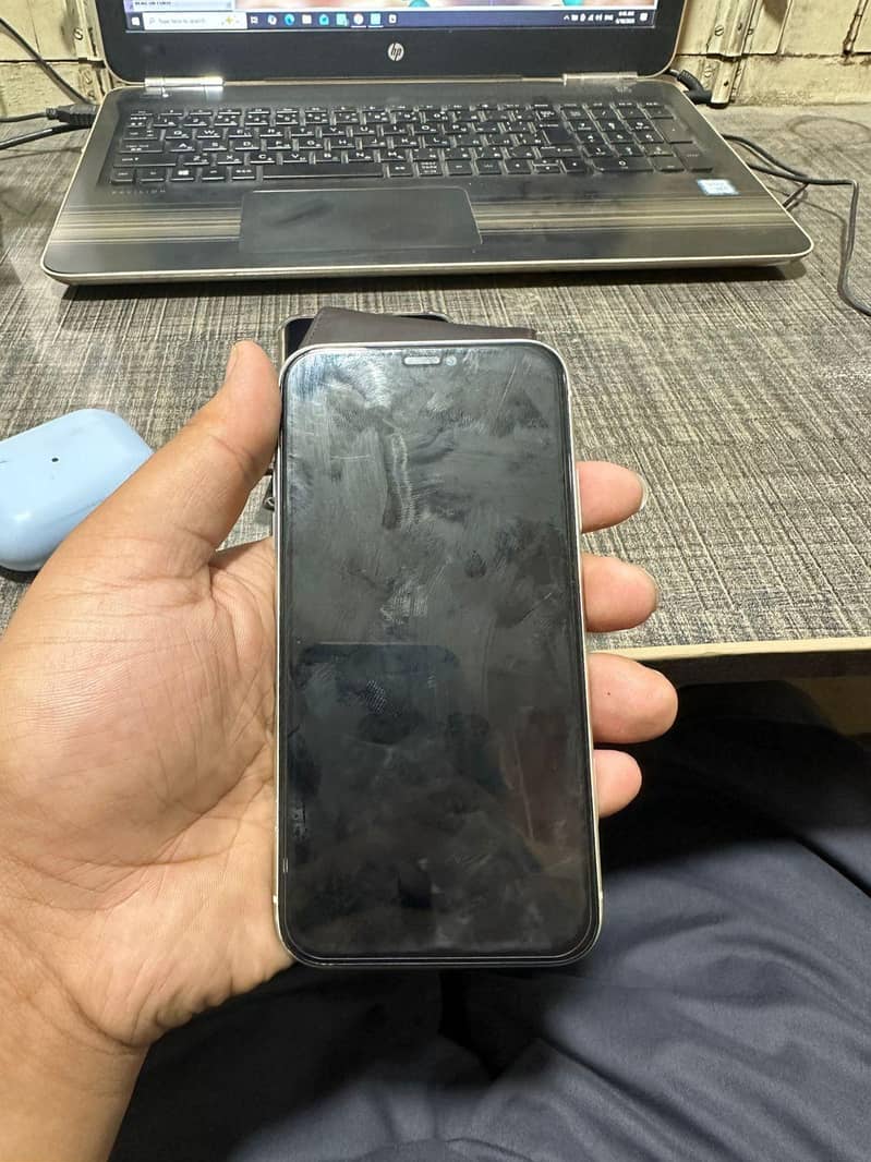 Apple iPhone 11 2