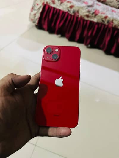 Apple iPhone 13