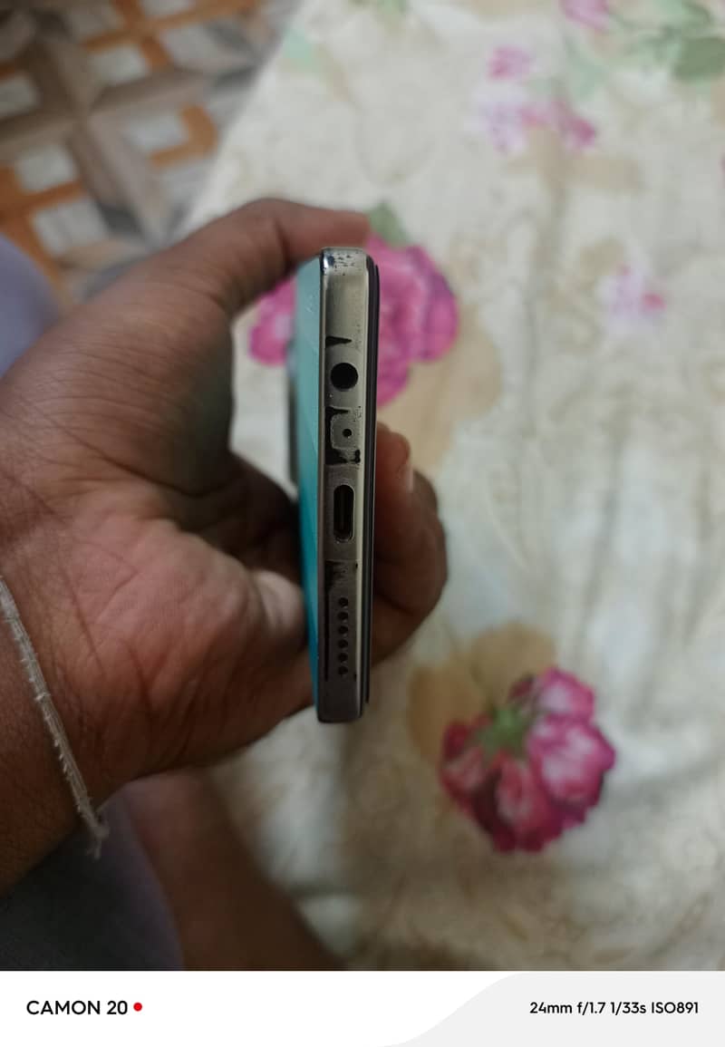 Tecno CAMON 30 4