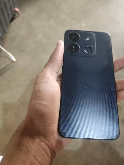 Infinix Smart 7 2+2 64 only mobile ha