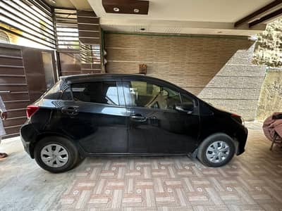 Toyota Vitz 2014