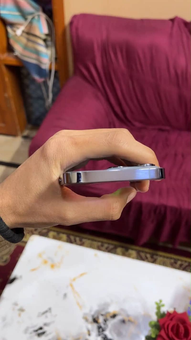 iPhone 13 Pro 1