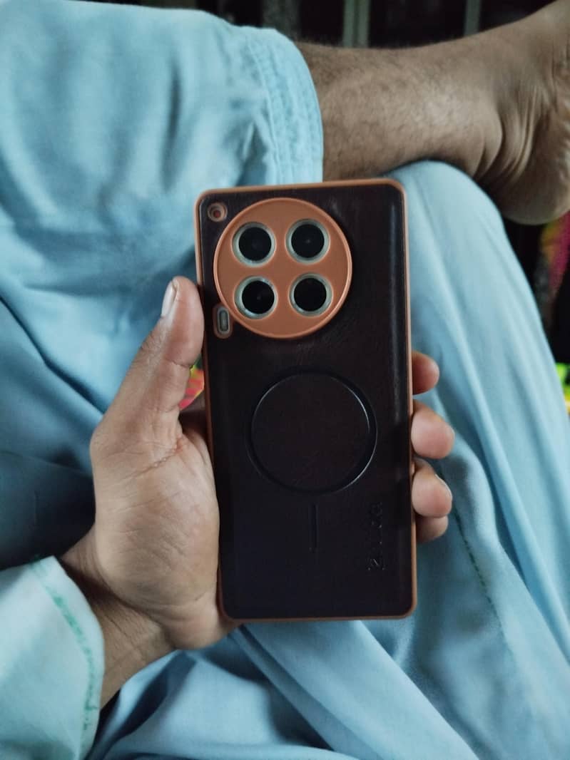 Tecno CAMON 30 6
