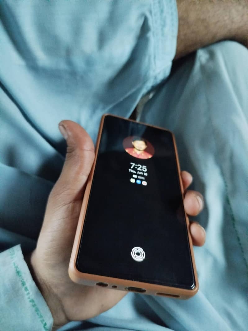 Tecno CAMON 30 7