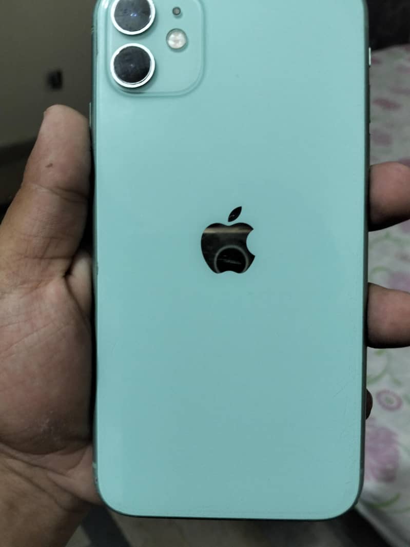 iPhone 11 5