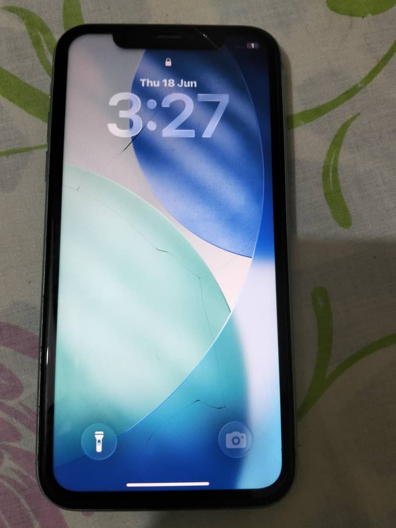 iPhone 11 6